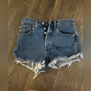 Levi Jean Shorts
